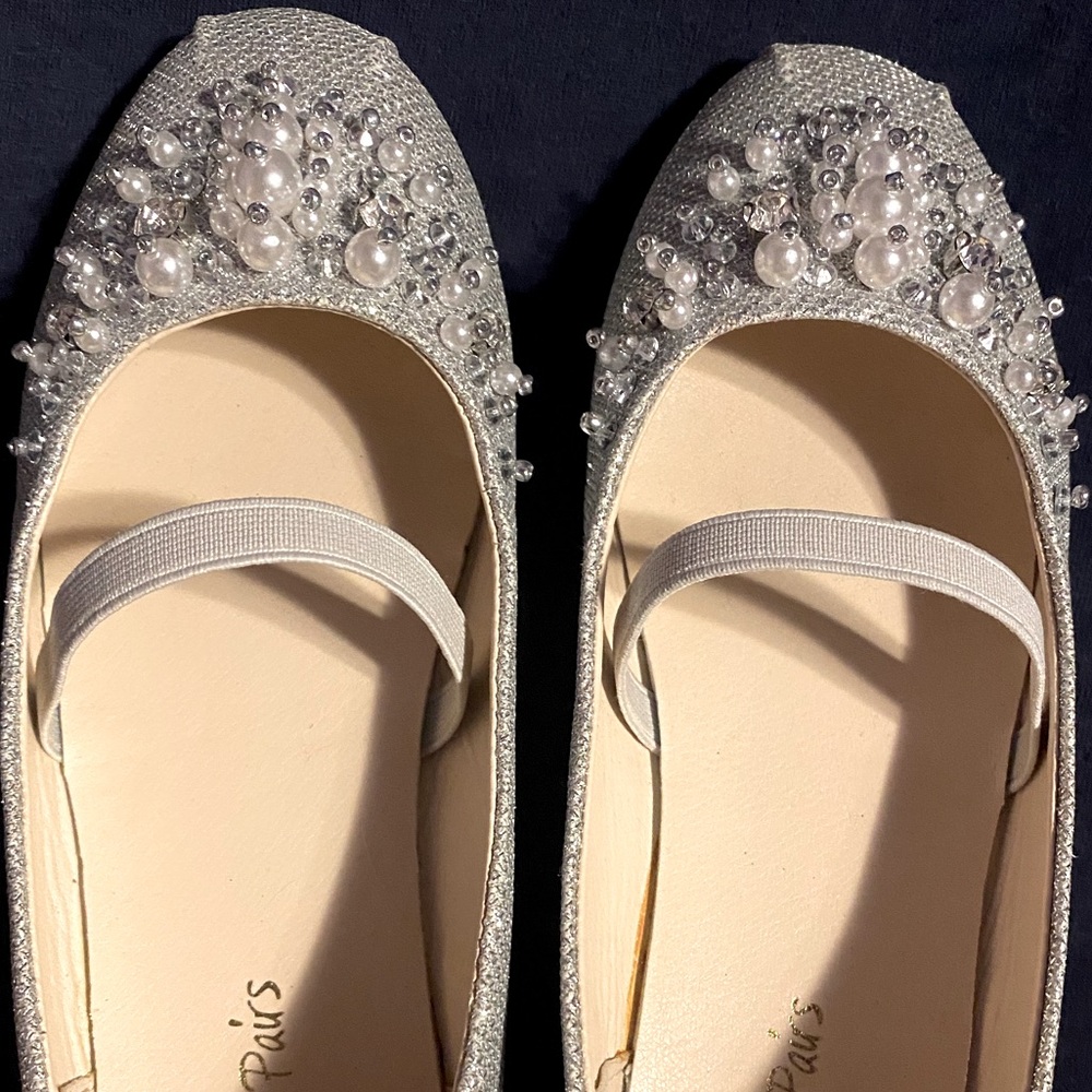 Dream Pairs Aurora girl’s mary jane ballerina flats